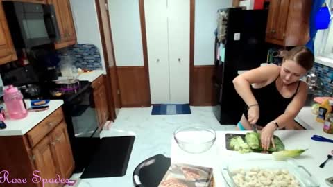 Princess Rose online show from October 10, 2:45 pm