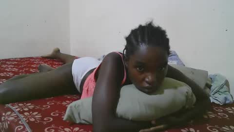 princess_scovia online show from April 4, 9:00 pm