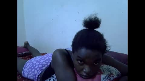 princess_scovia online show from May 24, 6:53 am