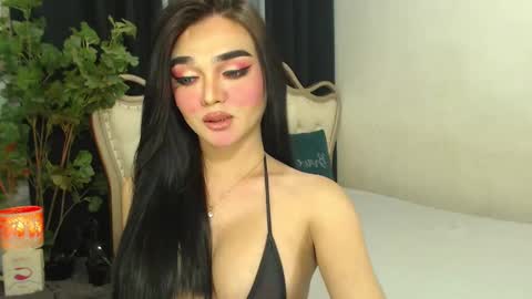 PrincessDONT FORGET TO FOLLOW ME online show from February 26, 1:11 pm