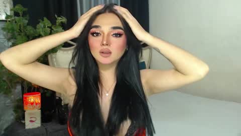 PrincessDONT FORGET TO FOLLOW ME online show from February 26, 4:16 pm