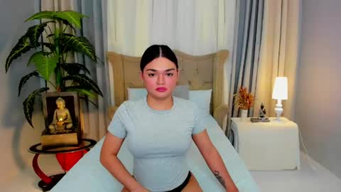 PrincessDONT FORGET TO FOLLOW ME online show from April 15, 5:49 pm