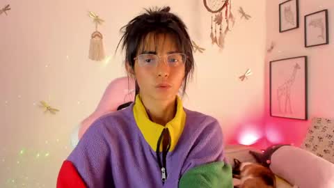 princessluna_14 online show from June 5, 10:15 pm