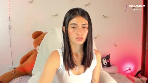 princessluna_14 online show from November 11, 8:00 pm