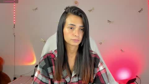 princessluna_14 online show from October 14, 11:30 pm