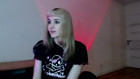 18 y.o online show from March 3, 6:03 pm