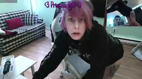 Tyff et Blast online show from April 6, 12:17 pm