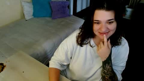 prismm_ online show from October 20, 1:49 pm