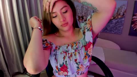 Priya Rose online show from February 3, 10:00 pm