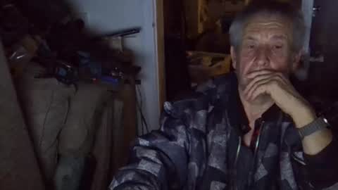 projectorepson online show from November 17, 7:38 pm