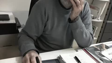 mature hairy guy online show from April 8, 4:21 pm