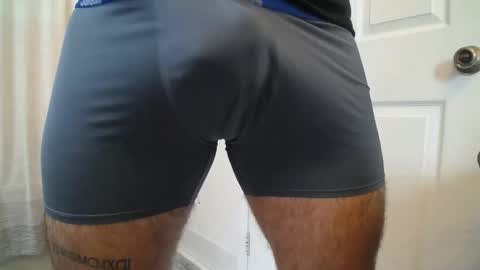 Snapshot of proseccopapi23 chatting on October 19, 2:00 pm proseccopapi23 online show from October 19, 2:00 pm