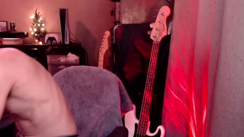 Sk8wave online show from February 2, 9:02 pm