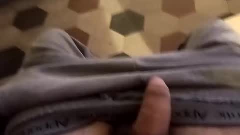 puccciaccios online show from December 7, 10:01 pm