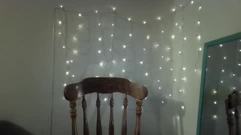 Drowning Puddles online show from February 1, 5:04 am