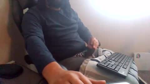 puhcwhisperer online show from December 19, 7:29 pm