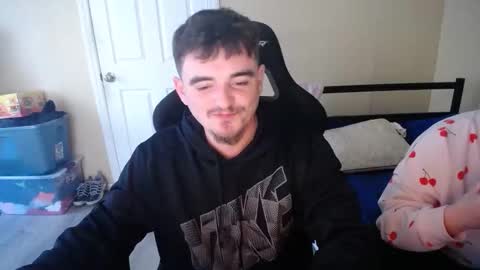 pumpkin_smash69 online show from November 15, 4:41 pm