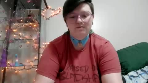 PupGhostt online show from February 11, 1:48 pm