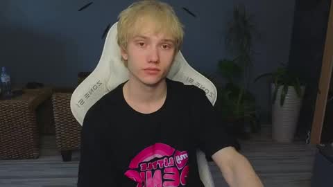 Jesse online show from April 14, 2:15 am