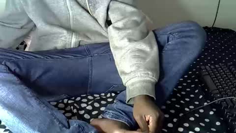 Pureblack  online show from October 7, 7:26 am