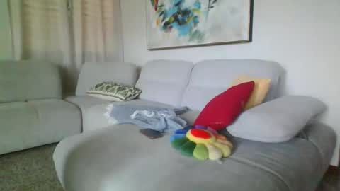 puritopurito online show from May 22, 9:21 pm