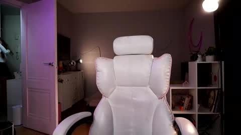 Sasha  wait you here 6 of November. will celebrate my B- day online show from March 13, 5:27 pm