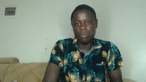 purple_hearts online show from March 18, 2:06 am