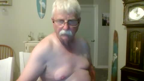 purpleshroom online show from April 1, 4:02 am