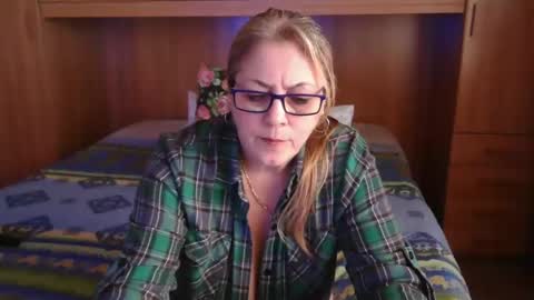 Mary online show from January 12, 9:38 am