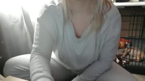 Lara online show from February 9, 11:14 am