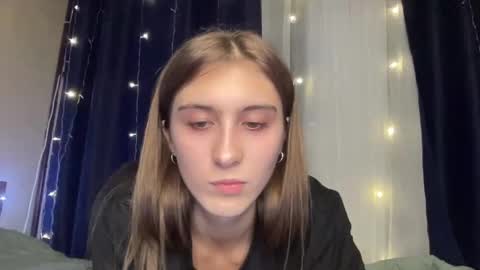 pussygirl007 online show from January 4, 11:11 am