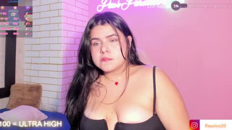 Pau online show from December 28, 10:13 pm