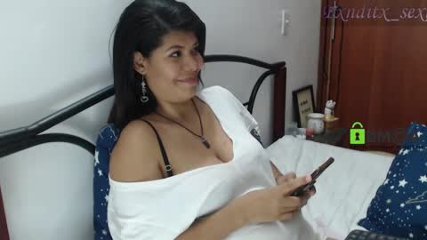 Snapshot of pxnditx_sexi chatting on January 26, 3:48 am Abigail aby online show from January 26, 3:48 am