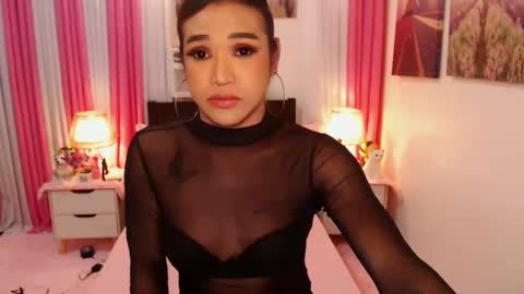 Queen Agatha online show from January 3, 12:07 pm