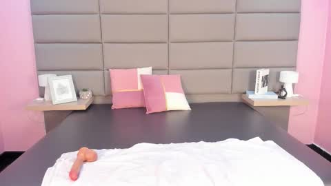 Shekoni  Schedule  700 - 1400 gtm-5 online show from November 11, 9:50 pm