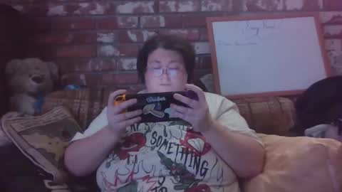 Br4tty Bunny online show from February 6, 9:28 pm