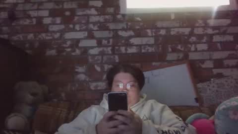 Br4tty Bunny online show from December 16, 8:59 pm