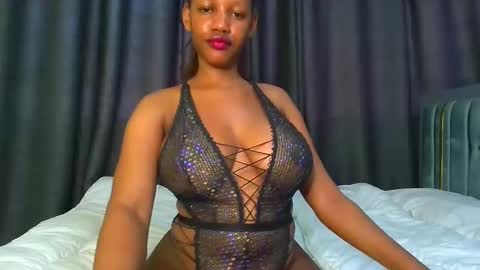 queen321850 online show from March 15, 1:47 pm