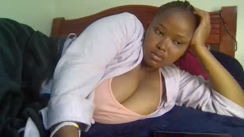 queen_doli online show from March 8, 1:17 am