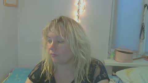 queen_jane8 online show from February 14, 2:33 pm