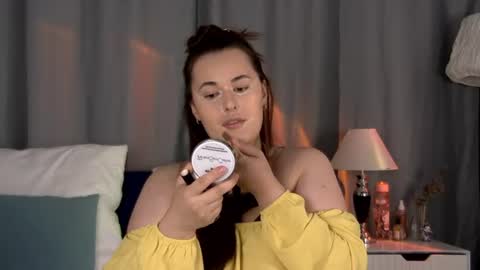 Monica online show from July 23, 6:27 pm