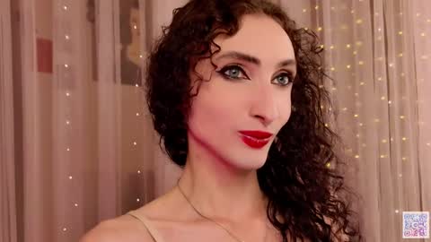 queen_of_tease online show from October 16, 6:07 pm