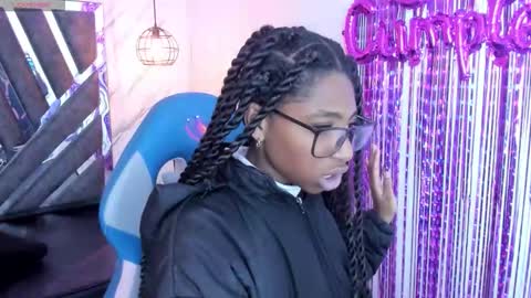   online show from October 22, 12:07 pm