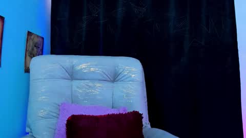 queen_salomme online show from December 4, 9:47 pm