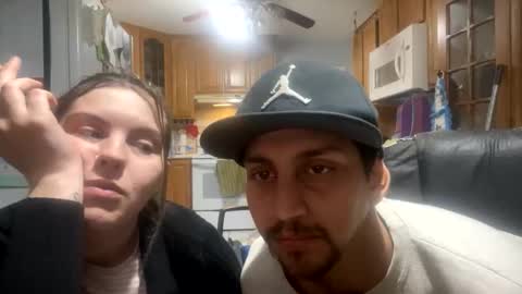 queenandkingcray online show from January 8, 5:13 am