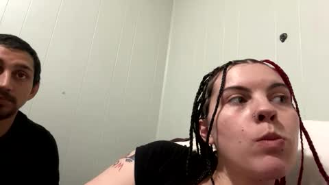 queenandkingcray online show from April 13, 5:28 pm