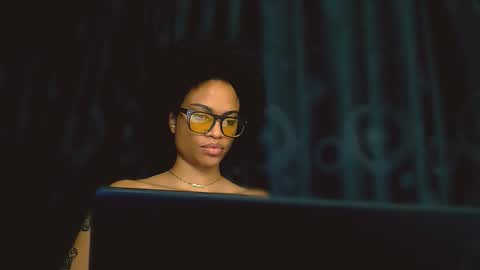 Sweet Goddess online show from November 21, 2:42 am