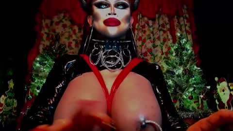 Wanda Luna online show from January 1, 9:41 pm