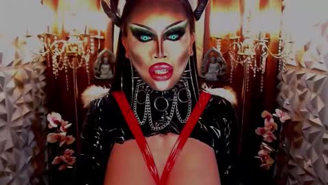 Wanda Luna online show from January 18, 7:28 am