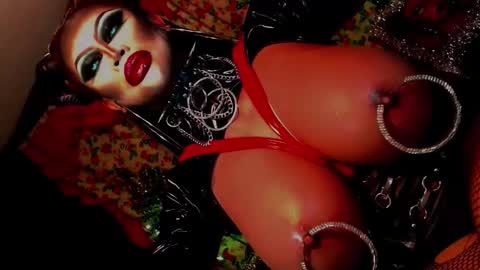 Wanda Luna online show from January 5, 9:36 pm